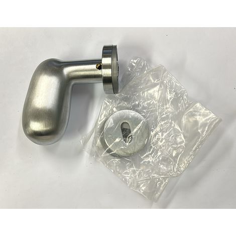 CONMETALL - MANIGLIA POMOLO UOVO Q8 CROMO SATINATO
