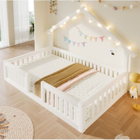 Letto a casetta 90x200 cm bianco in legno con barriera di sicurezza e catena LED (1/5)