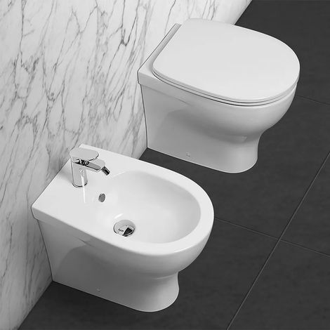 Sanitari filo muro traslati rimless Azzurra Pratica con sedile rallentato (1/5)