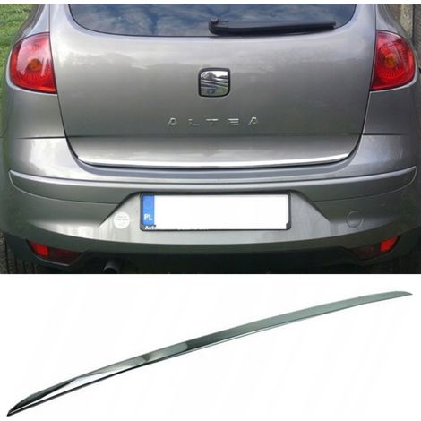 Seat Altea 5P1 - embellecedor cromado en el portón trasero