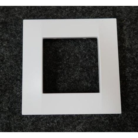 Schneider – Plaque de finition 1 poste blanc polaire – Gamme Altira – Fixation à pression 4 points – Finition satinée – Dimensions 85x80mm