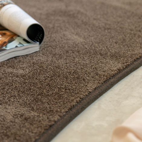 Tapis en matière recyclée de forme organique - Re-cycle - Chocolat - 160 x 240 cm