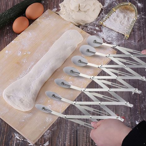 Roule à pizza pliable en acier inoxydable, outil de cuisine pour la découpe de pâtes et de pizzas. (1/5)
