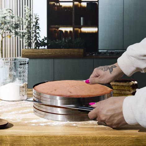 CERCLE A TRANCHER GENOISE REGLABLE M8