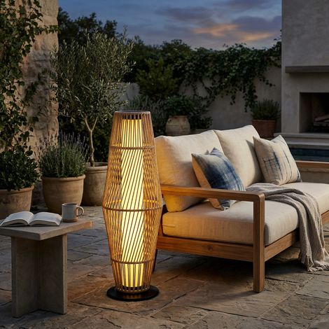 Lanterne Solaire Extérieure en Résine Tressée avec Capteur de Lumière. pour Jardin Patio. 26x26x68cm. Sable