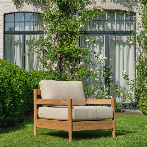 Fauteuil de jardin bas en teck massif avec coussins (1/5)