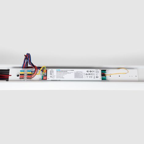 Barre Linéaire LED 150 lm/W High Efficiency Luxor Blanc 40 W 120 cm 3000K - 4000K - 5700K Plafond (1/4)