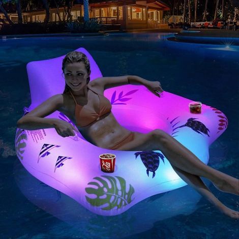 Fauteuil gonflable de piscine avec lumières LED à couleurs changeantes, radeau flottant solaire pour adultes, chaise longue de piscine simple, radeau aquatique idéal pour l'été-AquaForge (1/5)