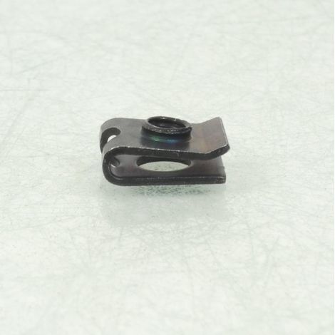 Agrafe carrosserie carénage M5x0.8 pour moto Yamaha 1300 FJR (1/5)