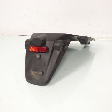 [PRODUIT D'OCCASION] Bavette arrière origine pour scooter Peugeot 50 Kisbee 2011 à (1/4)