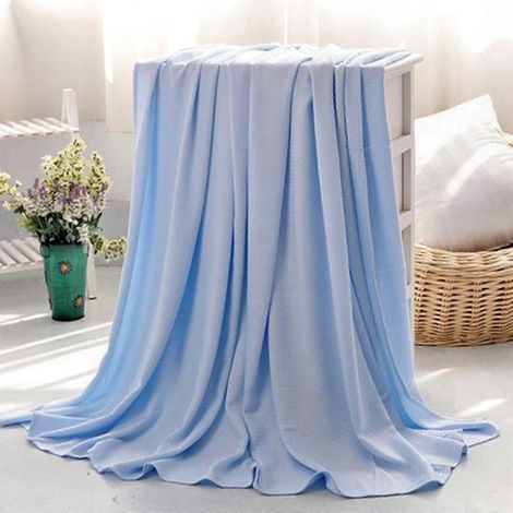 Couverture Ultra-Fraîche Légère pour Dormeurs Chauds, Absorbe la Chaleur Corporelle, Parfaite Contre les Sueurs Nocturnes et Confort Toutes Saisons (1/5)