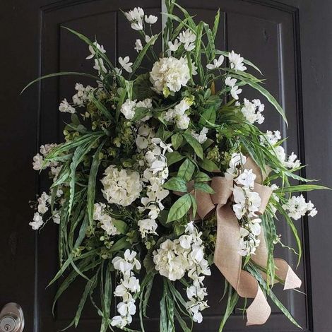 Guirlande Artificielle - Couronne en Rotin Blanc - Décoration Porte d'Entrée Extérieure Intérieure - Automne Printemps - 30 cm - 1 Pièce (1/5)