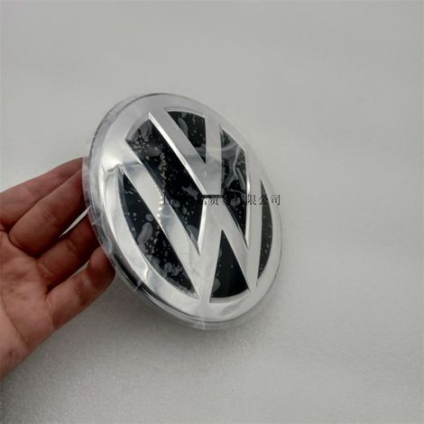 5NA853601 is applicable to Volkswagen Tiguan L, Tharu, Tayron, Touareg, and Touareg. The front grille features a ceramic ACC logo. (High-spec model) (1/4)