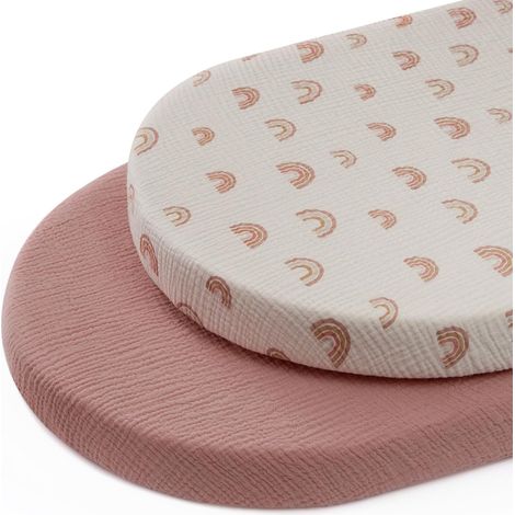 Sábanas unisex para cuna, de algodón suave, aptas para colchones ovalados, con forma de reloj de arena y rectangulares, paquete de 2 unidades (colores gris-rosa y arcoíris). (1/5)