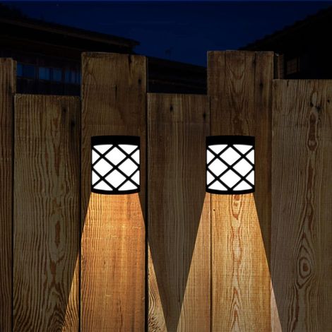 Applique murale solaire extérieure, éclairage solaire sans fil et étanche pour porche, garage, lumière blanche froide (lot de 2).