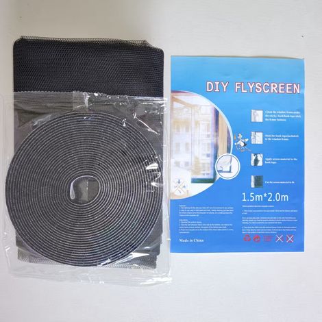 Moustiquaire de fenêtre lot de 4 – Dimensions 130x150 cm – 100% polyester noir – Installation sans perçage avec bandes adhésives