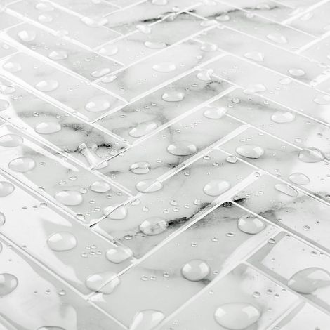 Adhesive pour Cuisine Marbre Blanc 3D Effet Chevrons Carrelage Adhesif Mural Salle de Bain Marbre Gris Clair 30x30CM Dalle PVC Adhesive Murale Salle de Bain WC Cheminée, 4 Dalles (1/5)