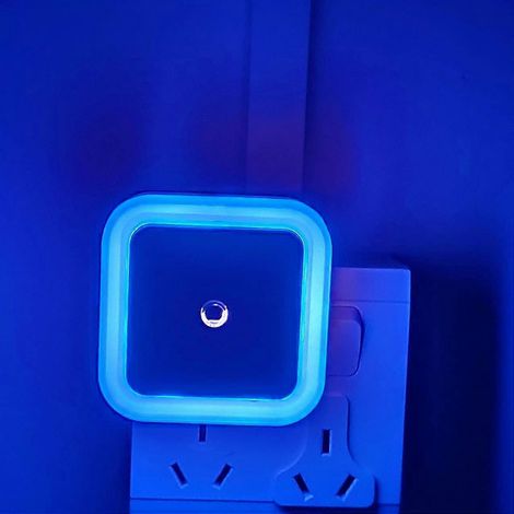 Veilleuse LED à brancher, lumière bleue, avec capteur de luminosité intelligent, 0,5 W, pour enfants et adultes.