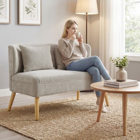 Canapé 2 places en chenille avec dossier à oreilles, assise épaisse, pieds en hévéa, beige – petit canapé salon moderne (1/4)