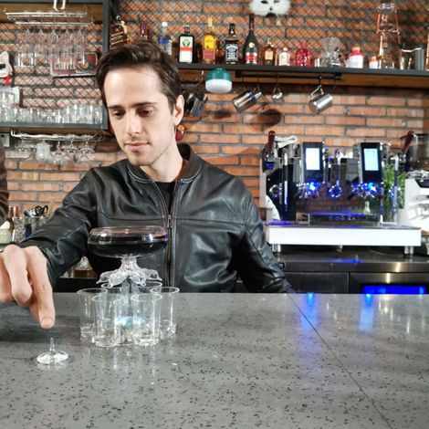 Distributeur et support pour 6 verres à liqueur, verseur multiple pour le remplissage de liquides, distributeur de boissons alcoolisées, outil pour boire (1/5)