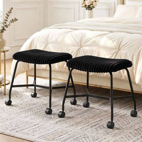 Lot de 2 tabourets roulants noirs avec assise incurvée rembourrée et 4 roulettes silencieuses pour coiffeuse, chambre et entrée (1/5)