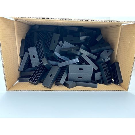 Montageplatten mit Loch 15x30x80mm 500 Stück. (1/3)