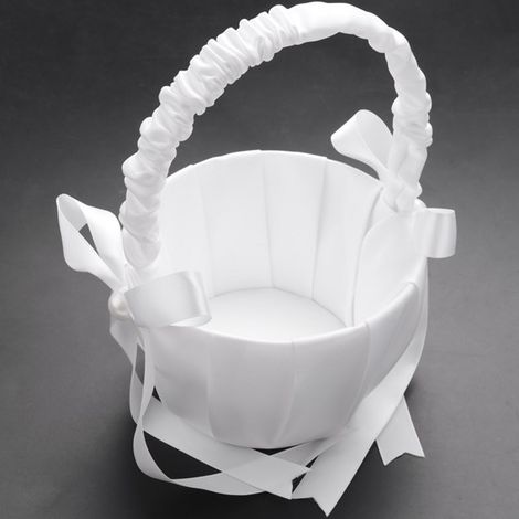 A white bridal flower basket made of PVC + PVC satin + satin bow with faux pearls, 2013 cm. (1/5)