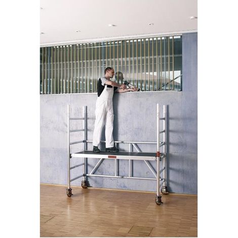 Layher – Échafaudage mobile pliable aluminium 750 x 1800 mm – Hauteur 1830 mm – Charge utile 2 kN/m² – Pour chantiers intérieurs et extérieurs (1/2)