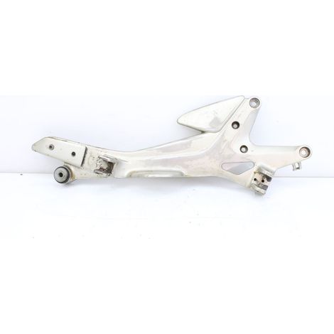 [PRODUIT D'OCCASION] PLATINE CALE PIED AVANT DROIT HONDA CBF 500 2004 - 2007 (1/5)