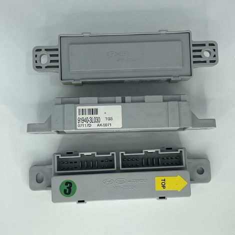 Imported Hyundai Kia fuse box 91940-3L030