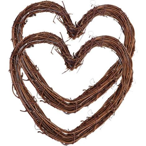 Dekorativer Wandkranz in Herzform (20 cm) für Rattan-Kranzprojekte (1/4)