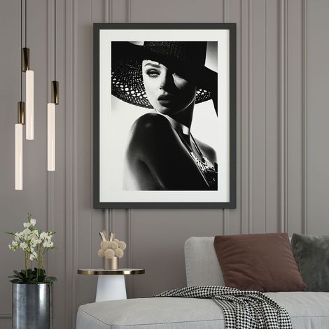 Affiche / Poster - Femme élégante - 50x70 cm - Photo pleine page (1/5)