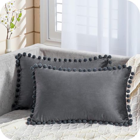Fundas de cojín rectangulares gris oscuro de 30,5 x 50,8 cm, de terciopelo suave, decorativas, para sofá de oficina o dormitorio (30 x 50 cm), juego de 2. (1/5)