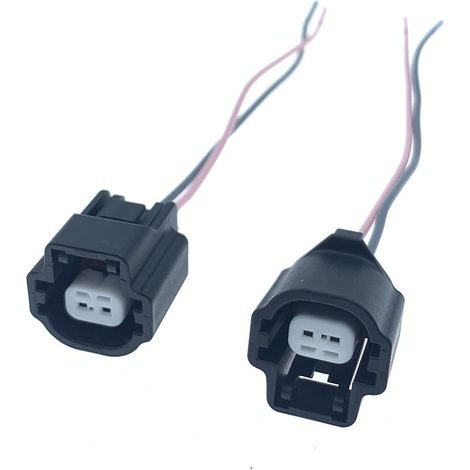Passende Stecker für Nissan Sylphy, Teana, Tiida, Bluebird, X-Trail, Sunny und Livina: Parkleuchten, Seitenmarkierungsleuchten und Tagfahrleuchten. (1/4)