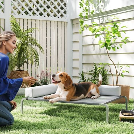 Cama elevada para perro 110x75x30 cm, poliéster gris claro transpirable, exterior FloraGrace (1/5)
