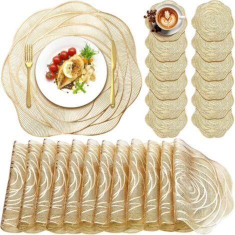 Lot de 12 sets de table ronds en vinyle pressé de 38 cm, motif roses ajourées, dessous de verre métalliques antidérapants pour mariage, salle à manger et cuisine (doré) (1/4)