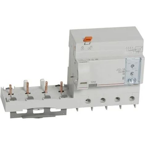 Legrand 410643 DX³-Fehlerstromschutzschalter-Einsatz mit Schraubbefestigung für Leistungsschalter 1,5 Mod/Pol – 4P 400