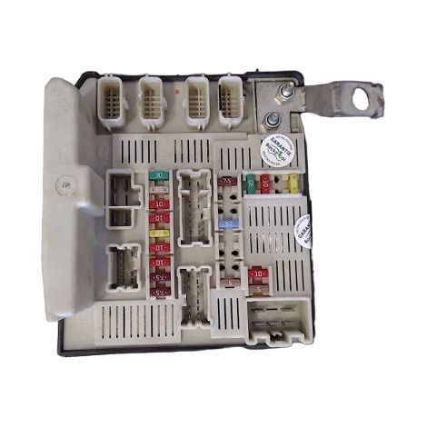 Boite A Fusibles RENAULT Kangoo [PRODUIT D'OCCASION]♻️8201044235 (1/4)