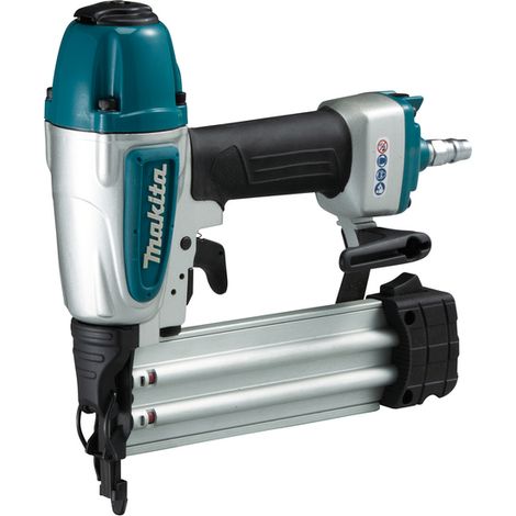 Makita – Cloueuse pneumatique – Longueur de clou 50mm – Pour bois dur et teck – Moteur Brushless – 3.3kg