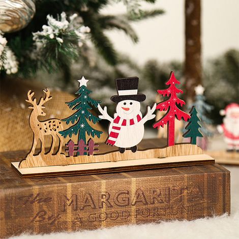 Décoration de Noël en bois : scène ornementale représentant un cerf, un vieil homme et un bonhomme de neige. Idée cadeau pour la décoration intérieure. (1/5)