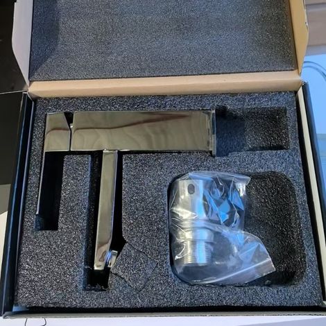 Cross-border 304 stainless steel square faucet for hot and cold water in bathroom sinks, washbasins, and handwashing basins - electroplated low-profile model