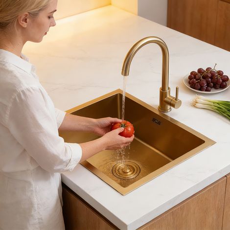 YISSALE-Lave-vaisselle en acier inoxydable, 50 x 45 cm, lavabo inférieur avec filtre d'évacuation, fini doré brosetté, montage flexible, inoxydable et moderne (1/5)