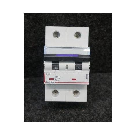 Disjoncteur 10A 2P courbe D 3 modules 50kA 230-400V arrivée haute et départ bas à vis DX³ LEGRAND