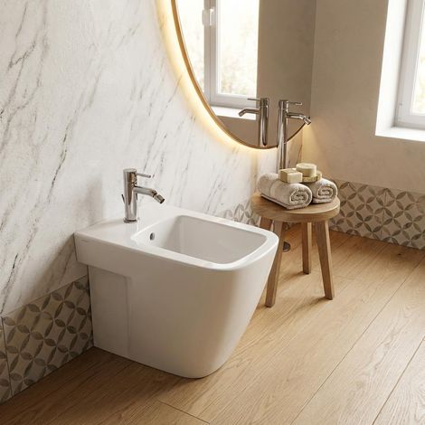Bidet filomuro in ceramica bianca con fissaggi nascosti 36x54 cm – Mia  Ceramica Dolomite