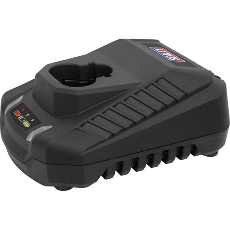 Sealey SV12 Series Fast Charge Battery Charger 4A 12V CP1200MC4A (1/5)