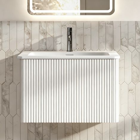 Gain de place dans la salle de bain, meuble vasque blanc 60 cm avec design rainuré, pour petite salle d'eau (1/5)
