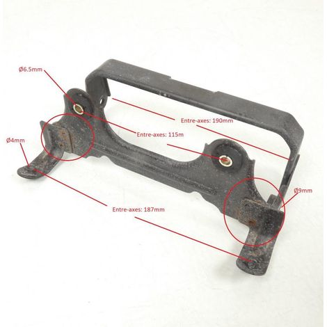 [PRODUIT D'OCCASION] Support de feu arrière pour moto Suzuki GSF 400 Bandit 1991 à (1/3)