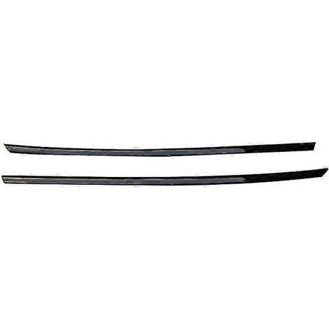 Grille centrale de pare-chocs avant noir brillant avec moulures et bandes décoratives pour Golf 8 Mk8 2021 (1/5)