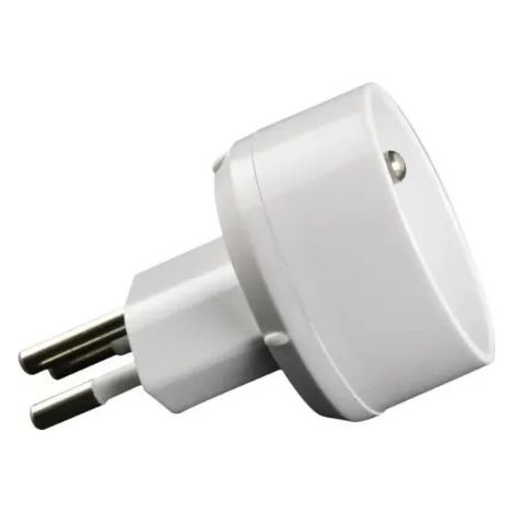 Reiseadapter Buchse Frankreich auf Schweiz Stecker.