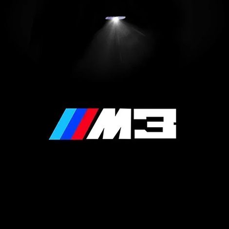 (M3, 2 pièces) Convient aux BMW M X3 X5 X6. 2 pièces. Logo lumineux pour portières de voiture. Accessoire compatible avec BMW X1 X3 F25 M3 X2 E90 E91 E60 X5 X6 X7 E84 E83 E70 G30 G38 M. Bienvenue (1/4)